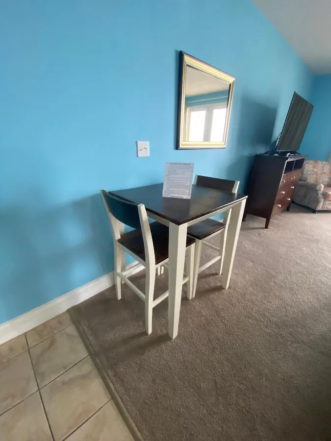 Aparthotel 1717 Laketown Wharf 1 King Bedroom, 2 Bath Panama City Beach United States
